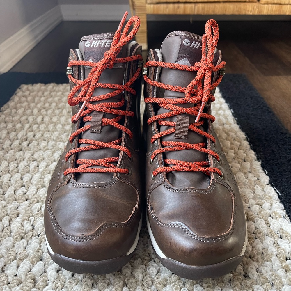 Women’s Hi-Tec waterproof hiking boots